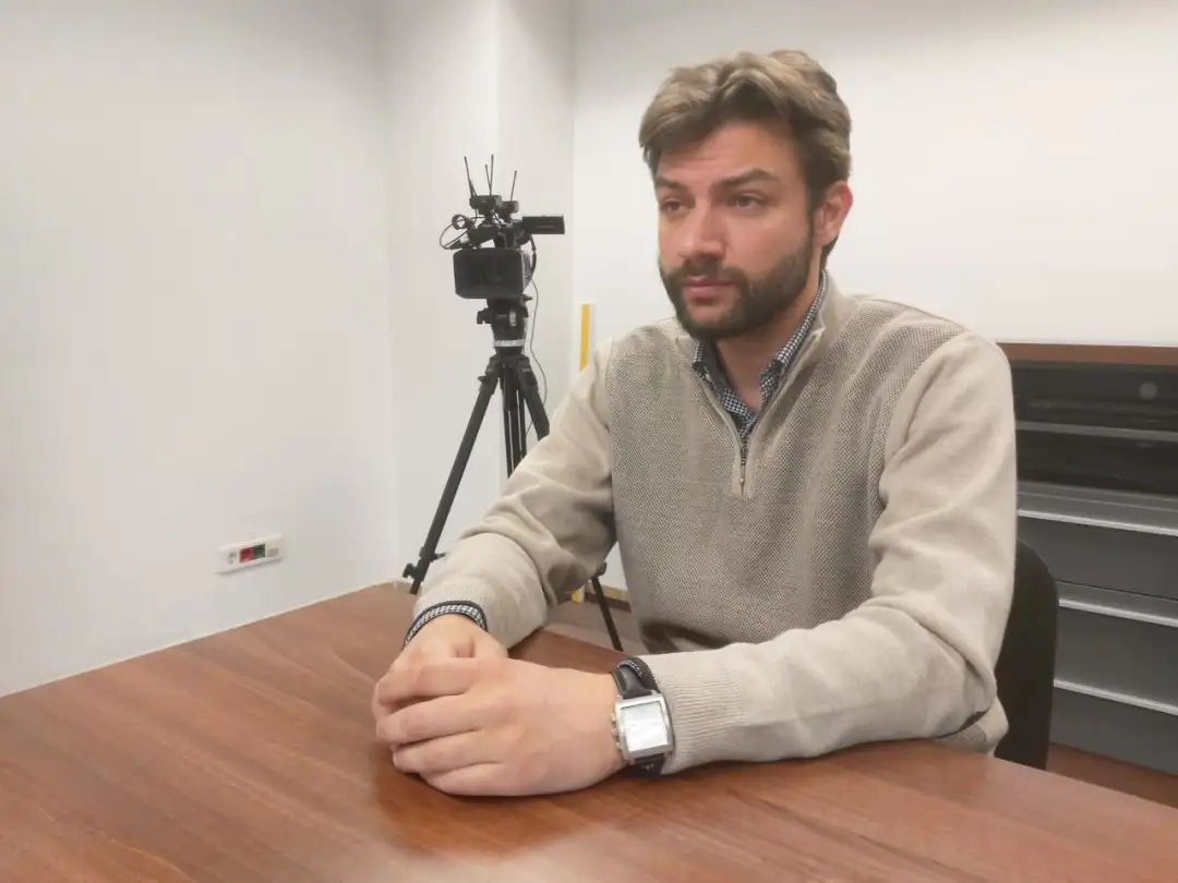 ЗА НЕДЕЛА Лица со цистична фиброза освен со болеста, водат војна и со стигматизацијата Лицата со цистична фиброза освен со болеста, водат војна и со стигматизацијата, имаат проблем со вработувањето, студирањето, социјализацијата. Сѐ би било поинаку, со обезбедувањето на неопход