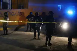 epa05783035 The state and federal police guard a crime scene in Colonia Lindavista, Tepic, Mexico, 10 February 2017, where alleged drug trafficker Juan Francisco Padron Sanchez, alias 'El H-2', considered an important member of the Cartel Beltran Leyva, was killed in a shootout with troops from the Navy-Navy Secretariat of Mexico (Semar), the newspaper El Universal reported. According to the newspaper, the alleged narco-trafficker died in Colonia Lindavista, in Tepic, (state of Nayarit), where a night before the military undertook a wide mobilization in which they heard the exchange of shots. EPA / Ulises Ruiz Basurto  EPA/ULISES RUIZ BASURTO