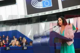 Манон Обри (ЕП)