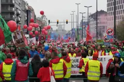 Брисел протести
