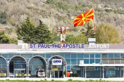 Согласно одлуката на Владата на Република Северна Македонија донесена на синоќешната седница за затворање на аеродромот „Свети Апостол Павле Охрид“ од ТАВ Македонија информираат дека одлучиле