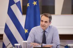 Сакам да започнам извинувајќи им се лично и искрено на нашите сограѓани кои со часови страдаа заглавени на автопатот „Атики Одос“, рече грчкиот премиер Кирјакос Мицотакис на почетокот од дене