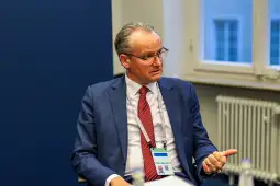 Гинтер Крихбаум