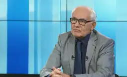 Gjykatësi kushtetues, Osman Kadriu deklaroi se shtyrja e vendimit për Ligjin për përdorimin e gjuhëve është në dobi të shqiptarëve dhe se periudha deri në mbledhjen e ardhshme përgatitore duh