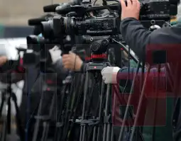 Самостојниот синдикат на новинари и медиумски работници (ССНМ) и Здружението на новинари на Македонија (ЗНМ) остро ја осудуваат одлуката на работодавецот Нет медиа Груп Доел кој што ги поседу
