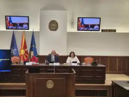 презентација на студии на ИКС во Комисијата за одбрана