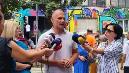 Потребен е државнички пристап за одблокирање на европските интеграции, жалам што премиерот еднаш бара конструктивност, а потоа одбива секаков предлог, рече денеска претседателот на СДСМ, Венк