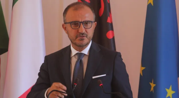 Албанија: ЕУ и ОБСЕ го поздравија договорот на власта и опозицијата за изборните реформи