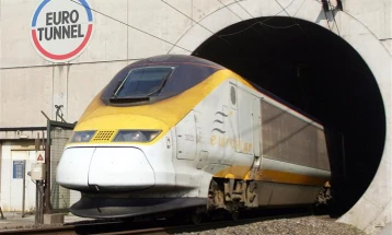 Доцнат возовите под Ламанш поради дефект кај Евротунелот