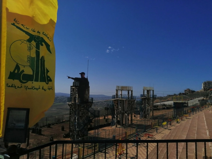 Статуа на убиениот ирански генерал поставена во близина на либанско-израелската граница