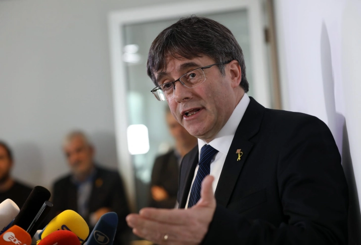 Белгија го суспендира барањето за екстрадиција на Пуџдемон во Шпанија