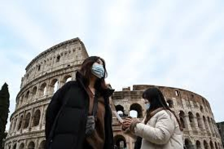 Повеќе универзитети во САД ги враќаат своите студенти од Италија поради коронавирусот