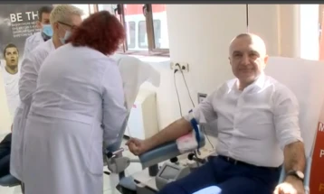 Мета се тестирал за коронавирус, па дарувал крв за децата болни од таласемија