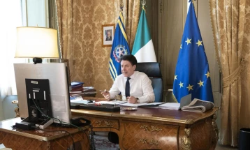 Италија ги продолжи мерките за ограничување до 3 мај