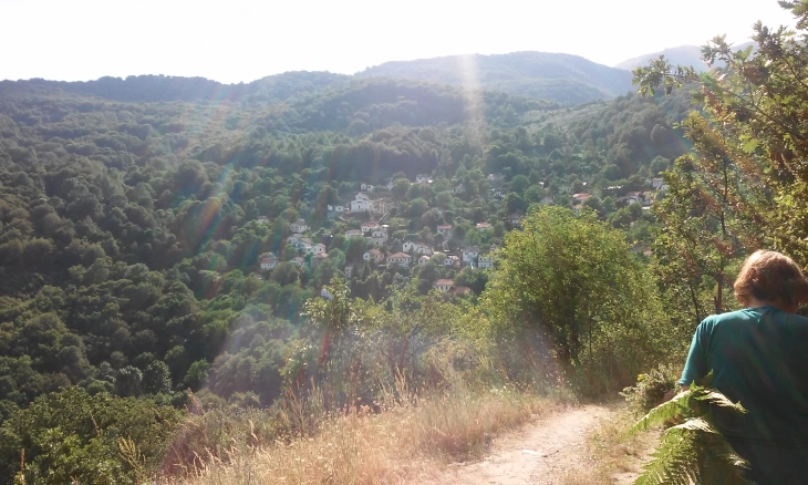 Полни викенд куќите со жители од Велес и Скопје во реонот на Азот во Општина Чашка