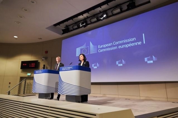 Отворена прекршочна постапка против Полска поради кршење на правото на ЕУ