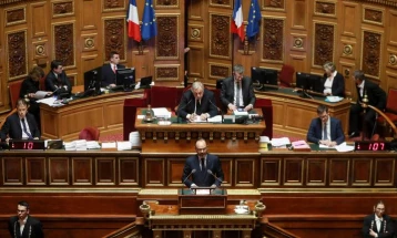 Францускиот премиер го претстави планот за излез од рестриктивните мерки