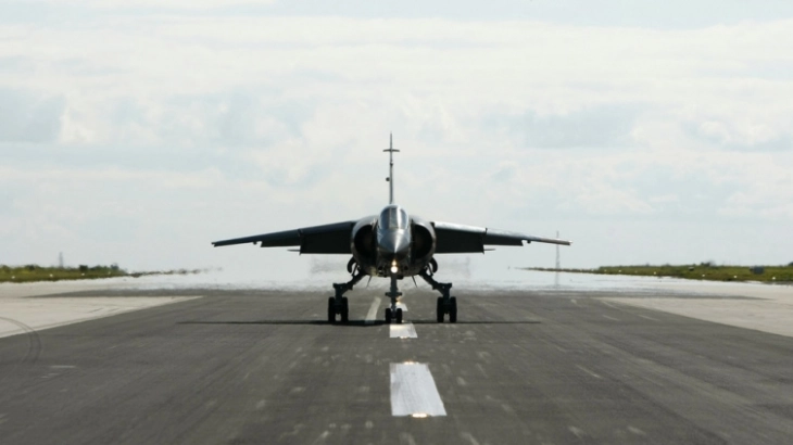 Авион на американското воено воздухопловство принудно слета во базата Ендрјус