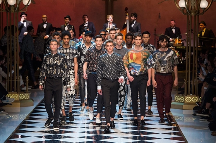 Следната „Недела на модата“ во Париз преку интернет-ревии
