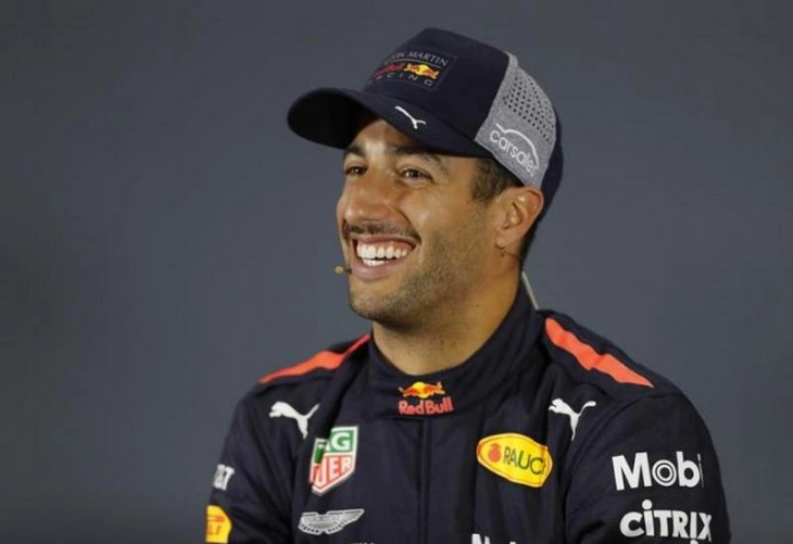 Рикардо: Првата трка во Формула 1 ќе биде хаос