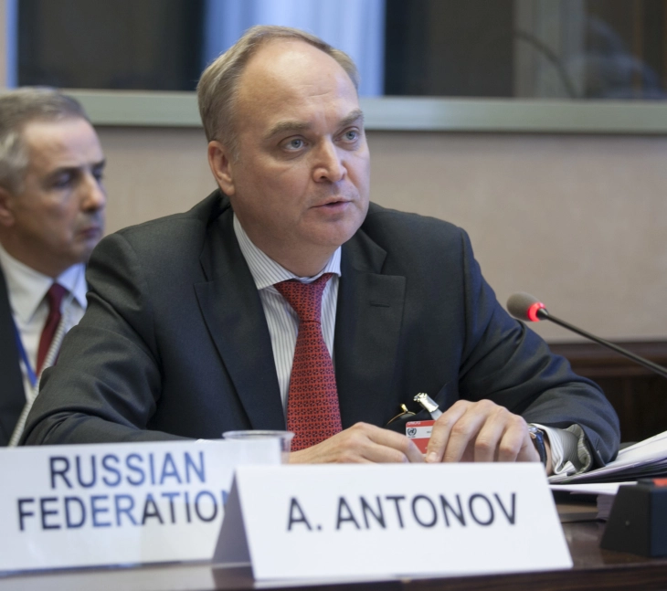 Антонов: Москва не стои зад провокаторите на протестите низ САД