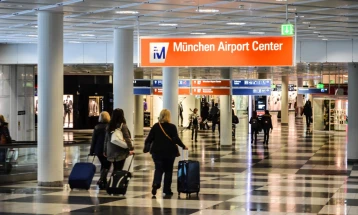 „Шпигл“: На германските аеродроми наскоро обврзно носење маски