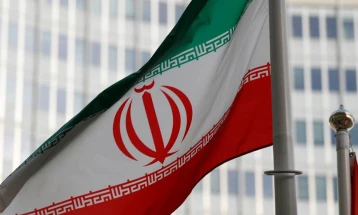 Иран ги повика Русија и Кина да се спротивстават на притисокот на Вашингтон за санкциите