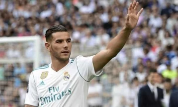 ПСЖ пред потпис со Тео Ернандез