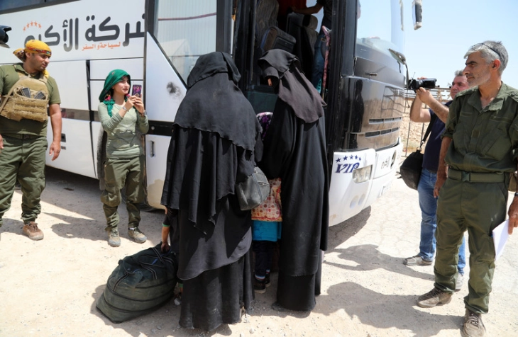 ОН: Во камповите за семејства на џихадисти починале 700 луѓе