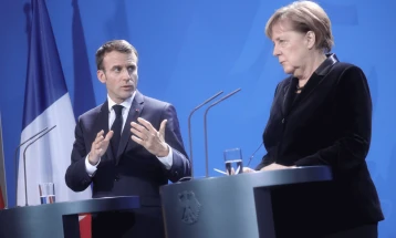 Макрон - Меркел: Подготвени за поддршка на Србија и Косово во наоѓање решение