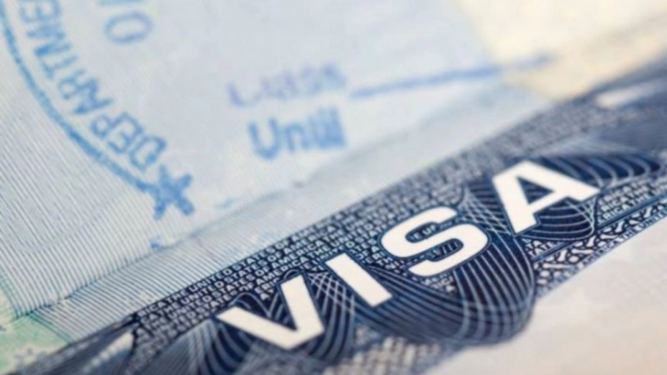 САД го обновуваат издавањето визи