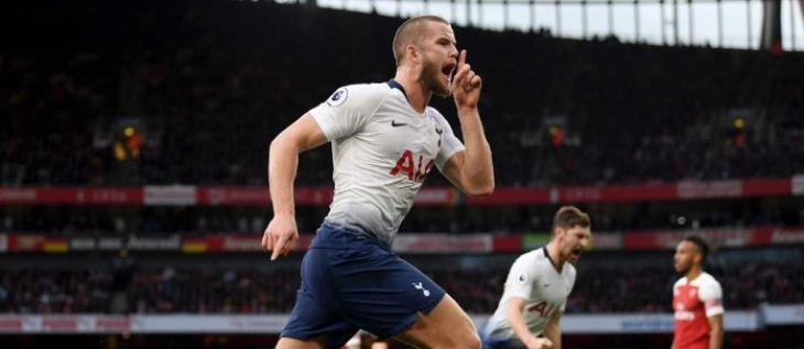 Даер го обнови договорот со Тотенхем