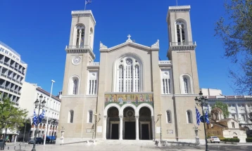 Жално бијат камбаните во грчките цркви поради пренамената на Аја Софија во џамија   