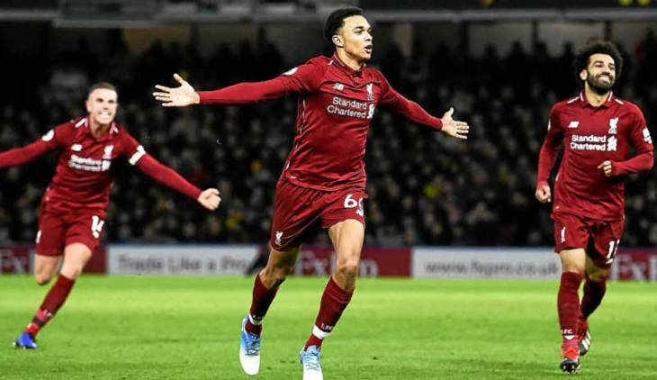 Александар-Арнолд ја освои наградата за најдобар млад играч во Премиер лигата