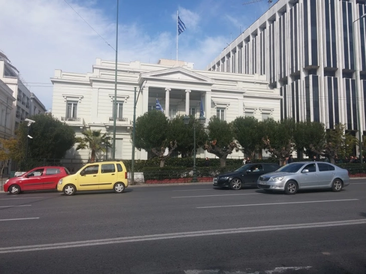 Министерството за надворешни работи на Грција ја поздравува најавата за прекинот на огнот во Либија