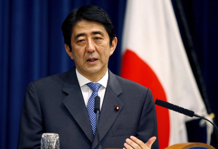 Јапонскиот премиер Абе одлучил да поднесе оставка