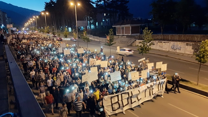 Во Тетово петти протест поради поскапувањето на струјата