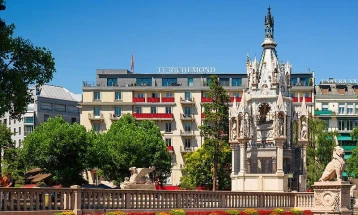 Луксузни хотели во Женева пред пропаст