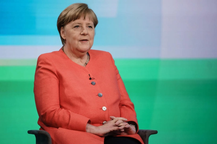Меркел: Мислев дека нема да го доживеам обединувањето на Германија
