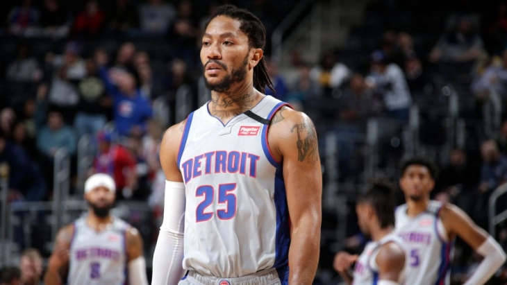 Дерик Роуз повторно мета на Лејкерси