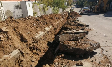 Се реконструира водоводната мрежа на две улици во населбата Пребег во Штип