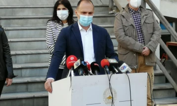 Филипче: Целата зграда за Интерни клиники ќе биде наменета за третман на пациенти со Ковид-19