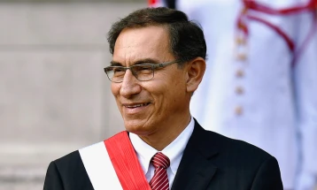 Перуанскиот Конгрес изгласа отповикување на претседателот Вискара поради обвинение за корупција