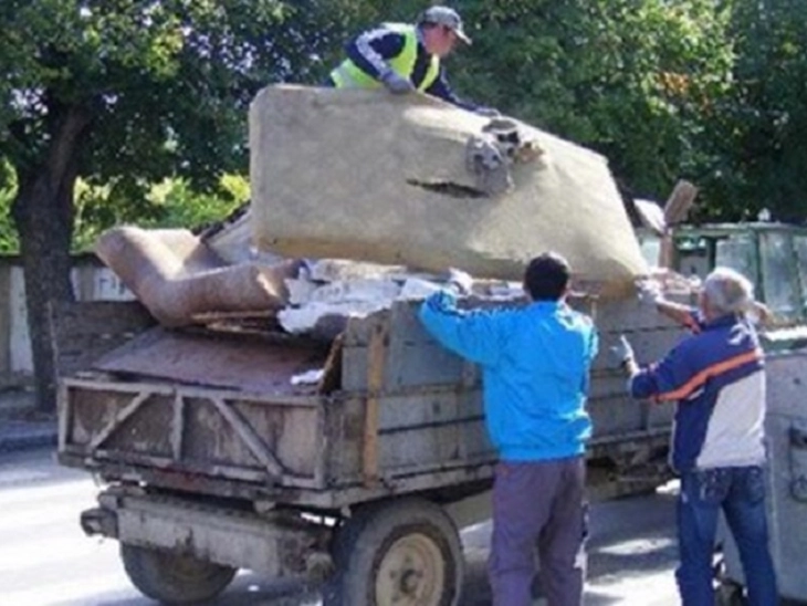 Во Берово од утре акција за собирање кабаст отпад