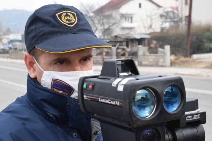 Санкционирани 83 возачи за брзо возење на автопатот Скопје- Тетово