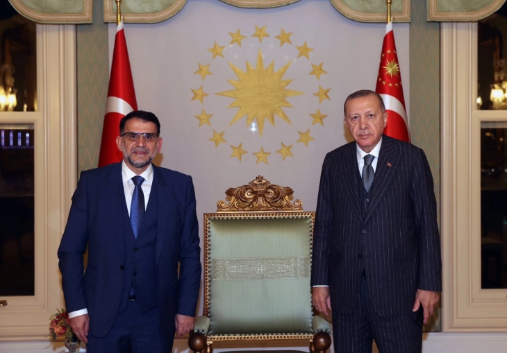 Претседателот на Уставниот суд, Мурати се сретна со турскиот претседател Ердоган