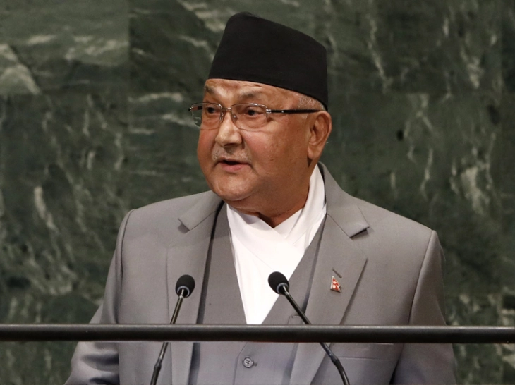 Премиерот на Непал бара вонредни избори поради раскол во неговата партија