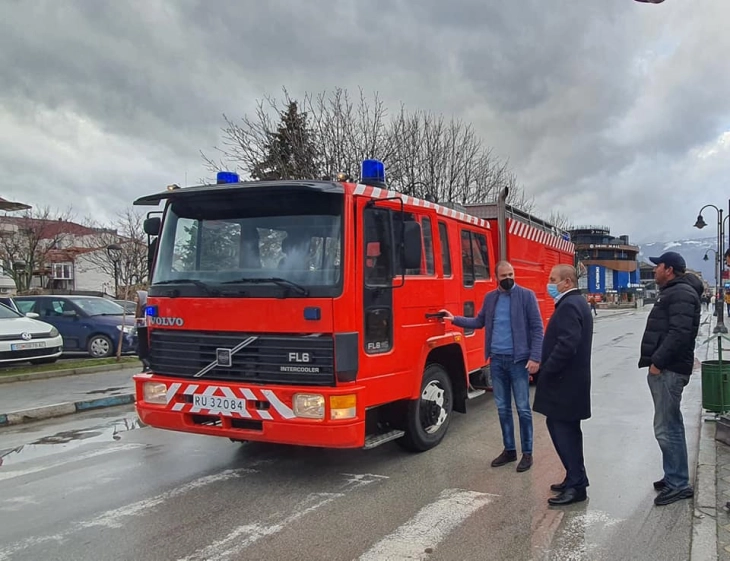 Ново противпожарно возило за струшката Пожарна