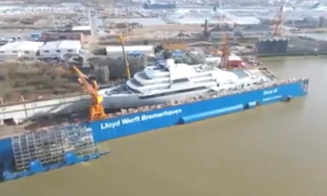 Новата јахта на Роман Абрамович чини над 400 милиони евра