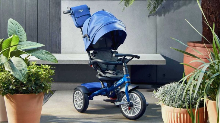 „Бентли“ велосипед-количка за деца, која чини 460 евра